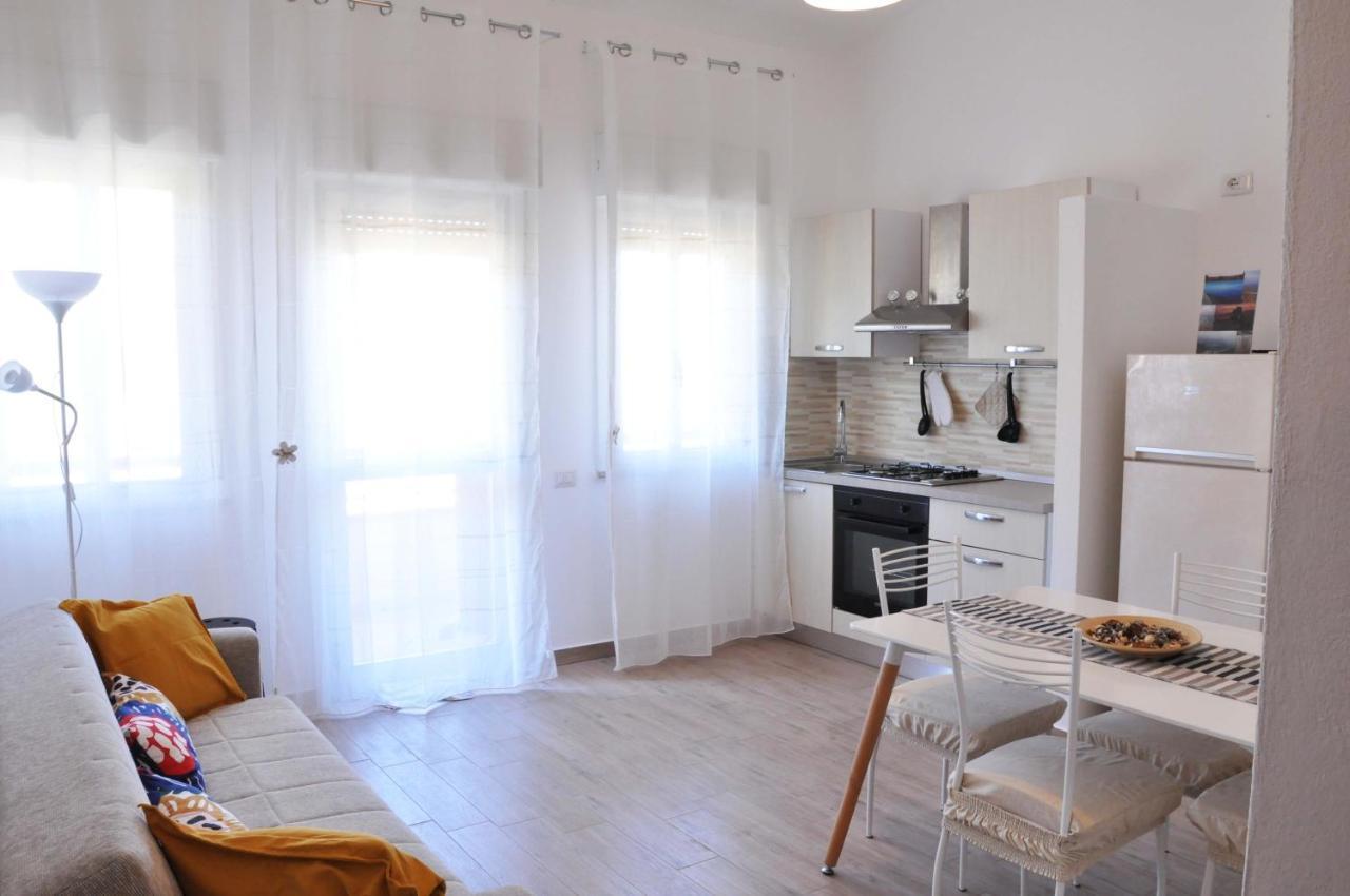 Apartament Casa Benny Difronte Al Mare Oliveri Zewnętrze zdjęcie