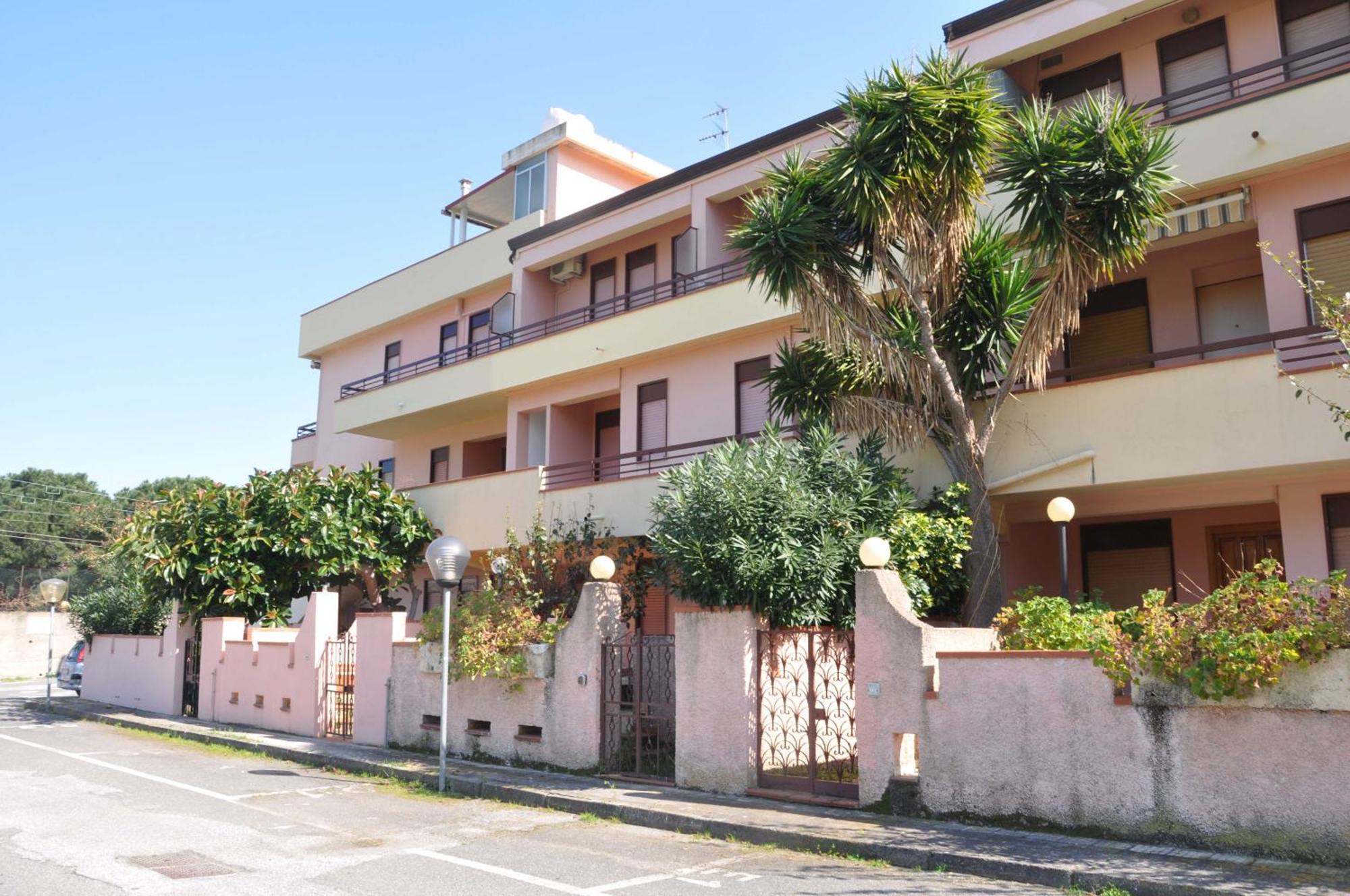 Apartament Casa Benny Difronte Al Mare Oliveri Zewnętrze zdjęcie